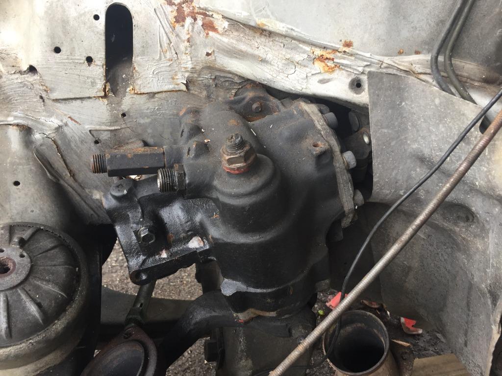 W124 hotsell steering box