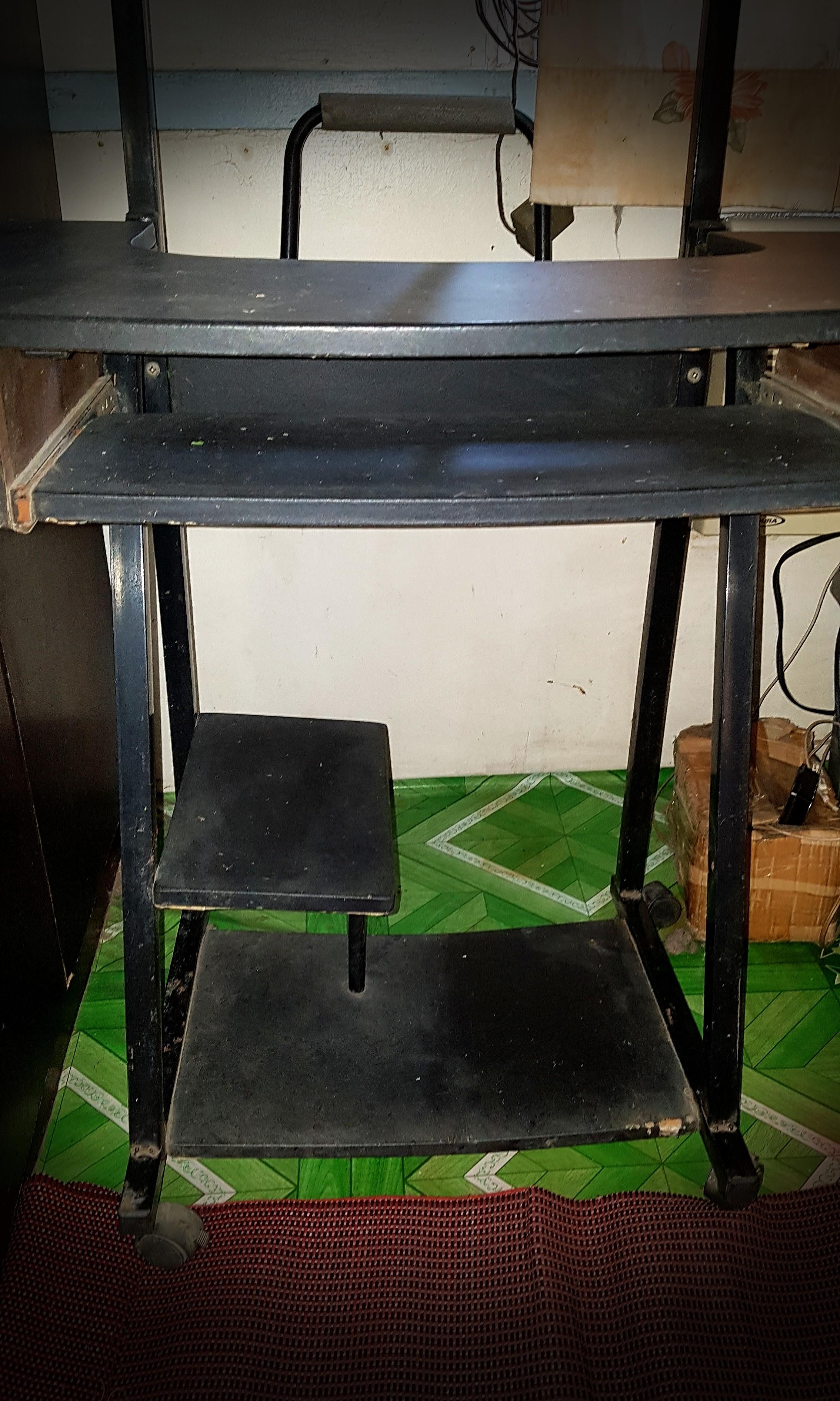 Computer table/stand Marilao, Bulacan, Furniture & Home Living