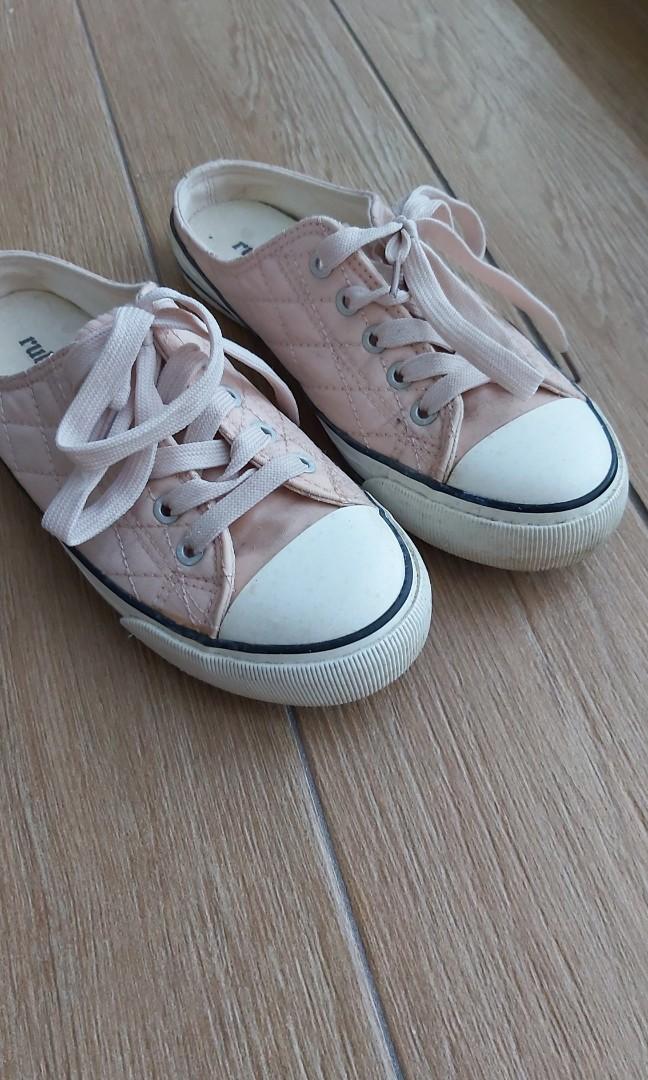 rubi shoes converse