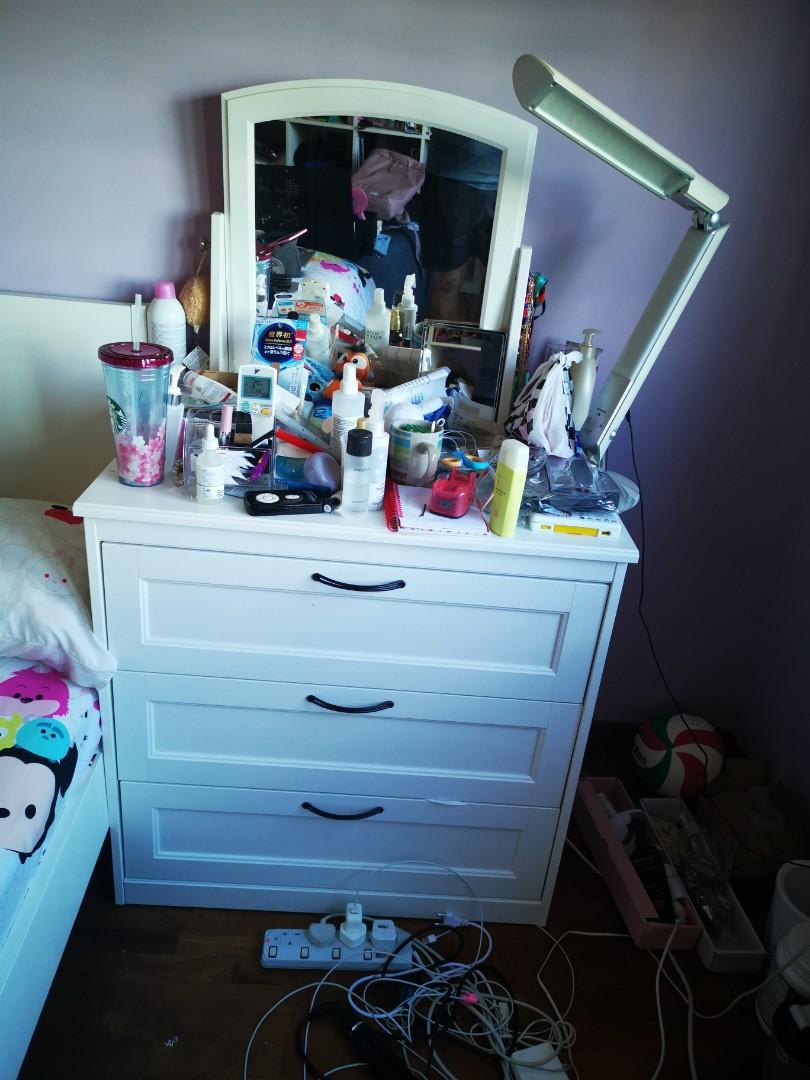 Dressing Table (Category: Tables & Sets) located in Singapore. Submitted by boonchong.wee (Listing ID 1020211520, Image 1). Description: Drawers from.ikea relatively new..