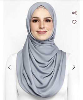 (Category: ) located in . Submitted by khalisahspreloved (Listing ID 1020174944, Image 1). Description: .
