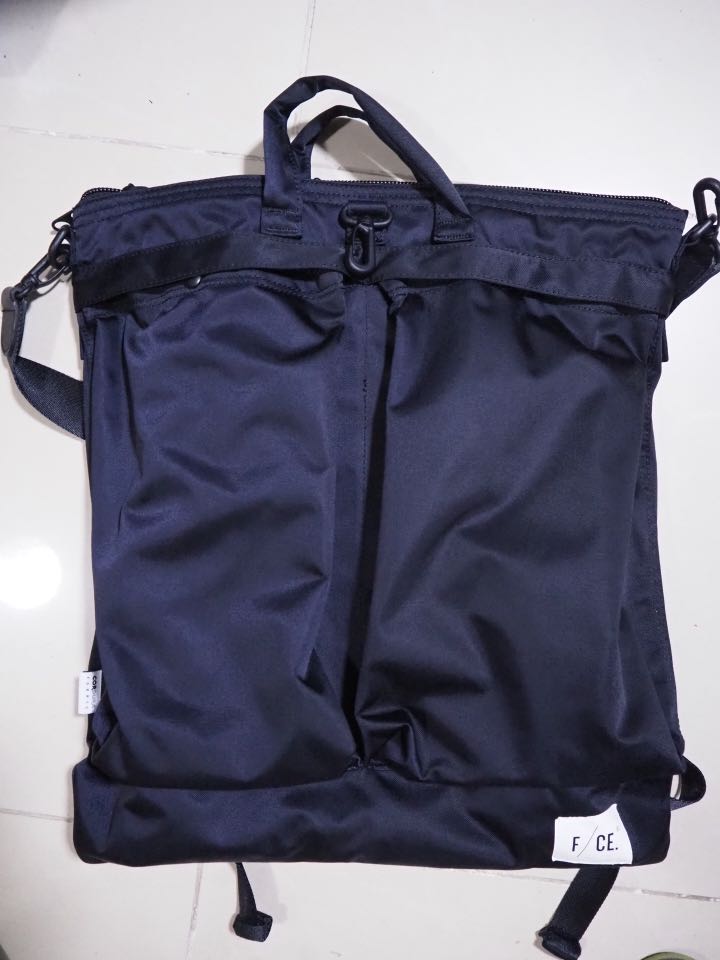 F/CE SATIN 3WAY HELMET BAG BLACK, 男裝, 袋, 腰袋、手提袋、小袋
