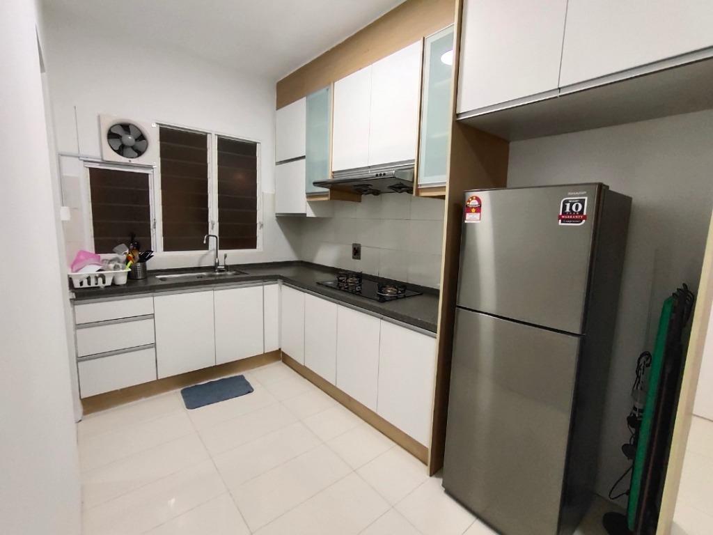 Female Room For Rent Titiwangsa Sentral Condo Next To Lrt Station Property Rentals On Carousell