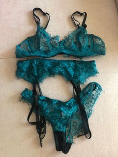 (Category: ) located in . Submitted by sugarpots (Listing ID 1020147148, Image 1). Description: .