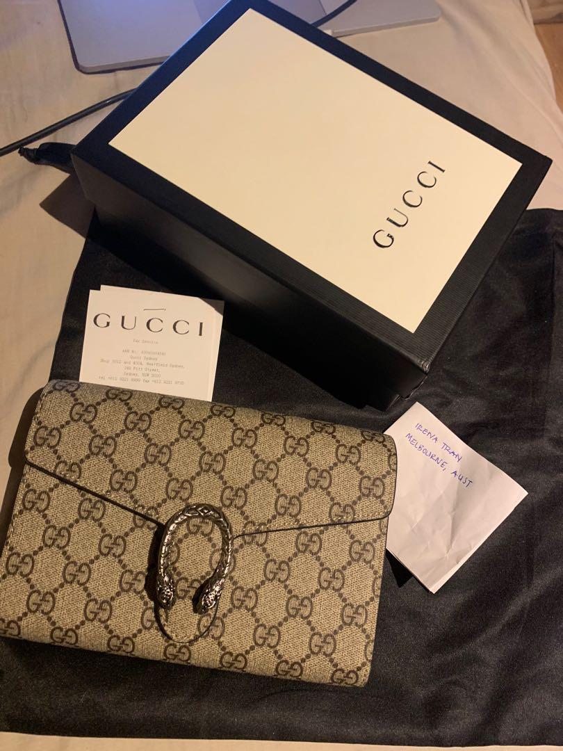 gucci supreme wallet on chain