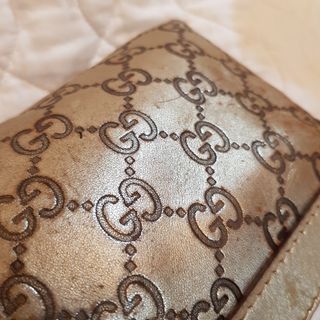 (Category: ) located in . Submitted by feeza_closet (Listing ID 1020066037, Image 1). Description: .