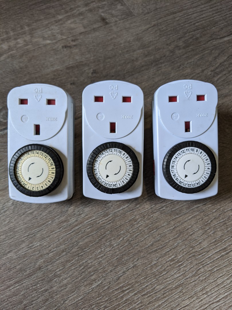 Ikea Tanda Timer switch/powerplug, Pet Supplies, Homes & Other Pet