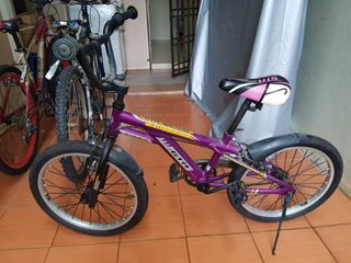 (Category: ) located in . Submitted by fmdnzri (Listing ID 1020040714, Image 1). Description: .