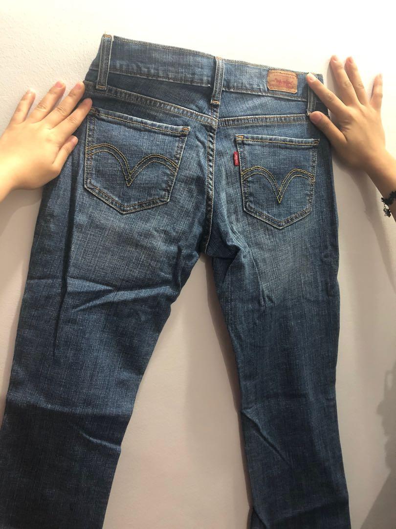 Levi's 524 Bootcut Jeans, Women's Fashion, Bottoms, Jeans on Carousell