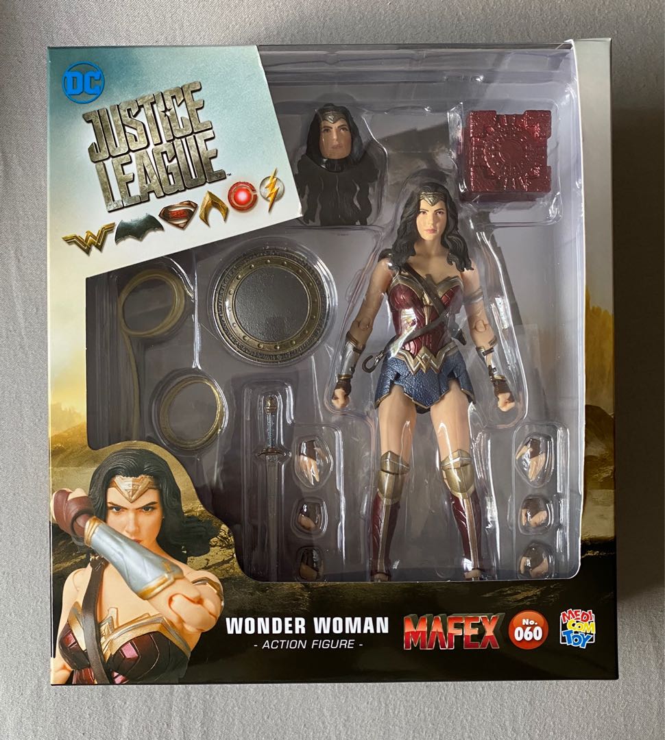 mafex wonder woman justice league