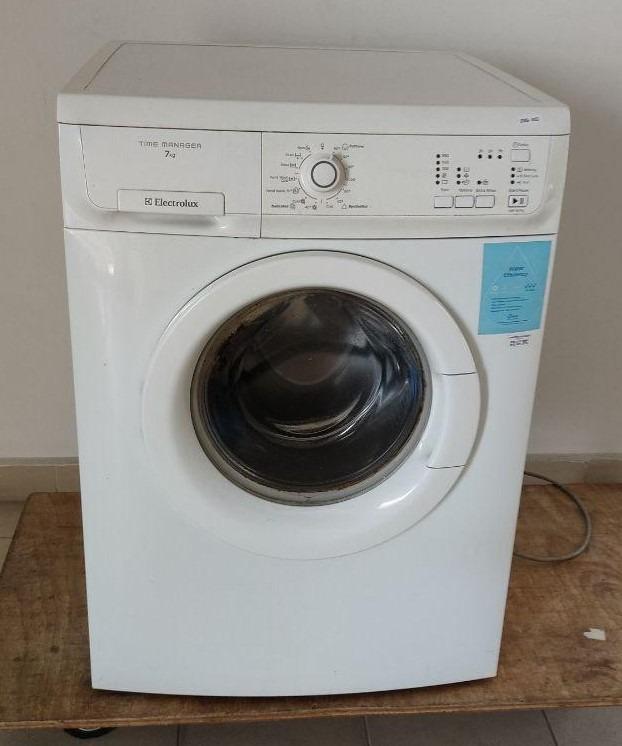 Mesin Basuh 7 Kgs Electrolux Washer Front Loaded Ewf 85761 N94 E Kitchen Appliances On Carousell