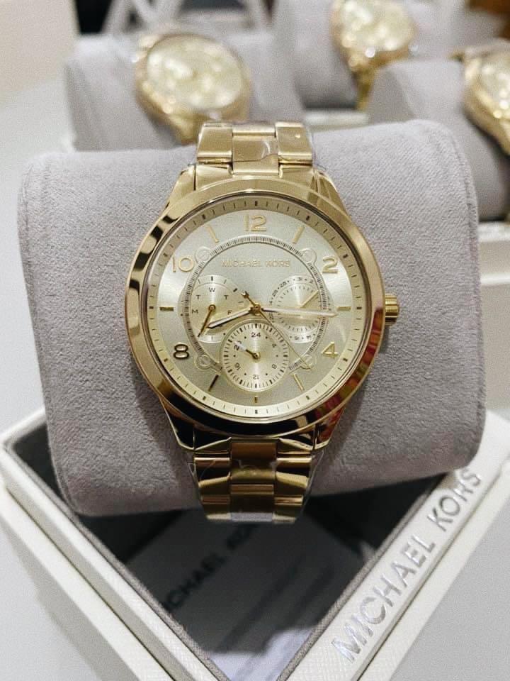 michael kors trinoma