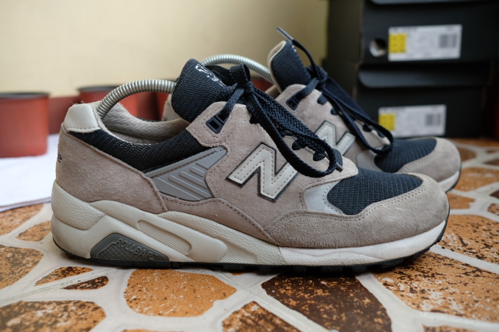 New balance 585 Made in USA Grey, Men's Fashion, Footwear, Sneakers on  Carousell