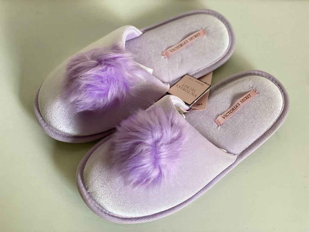 victoria's secret pink flip flops sale