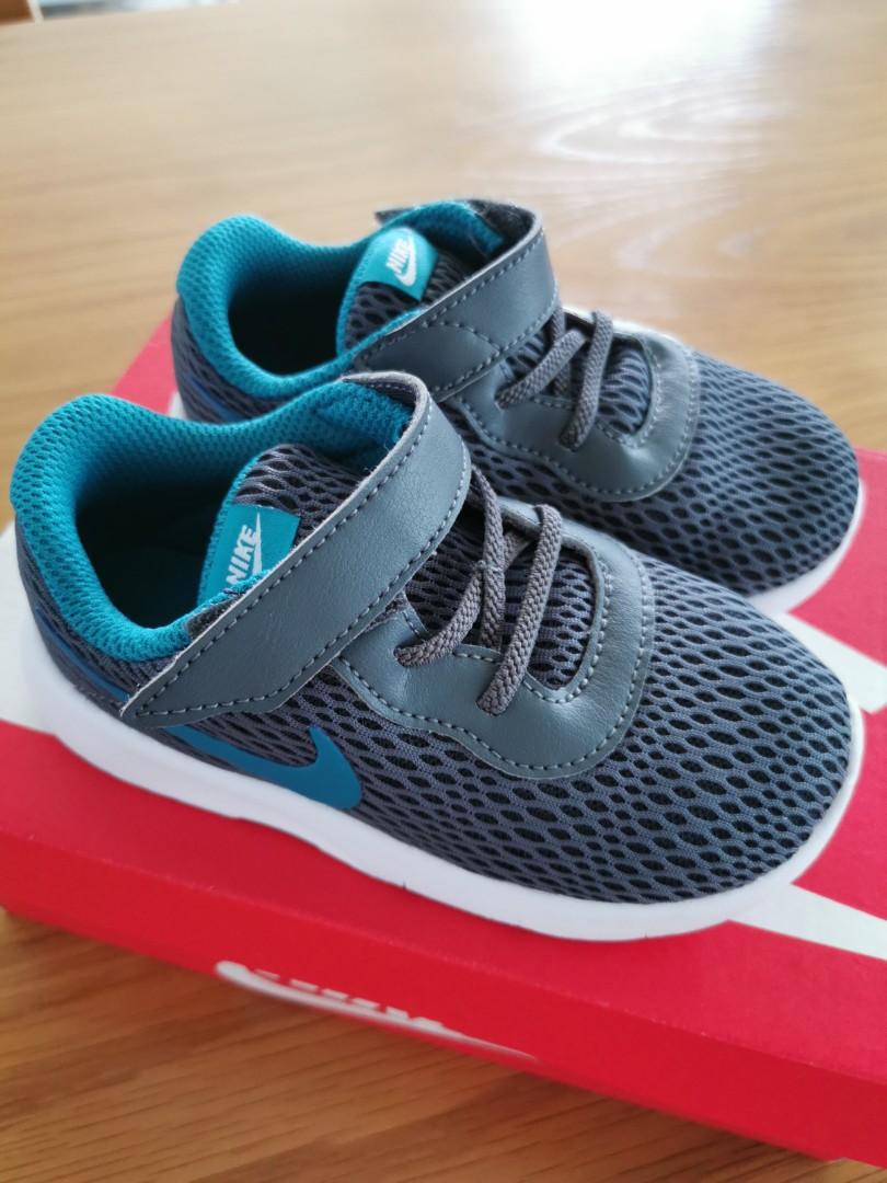 Nike kids shoes (Eur25/UK7. 5/14cm 