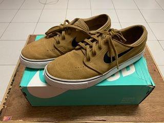 Janoski golden beige shop