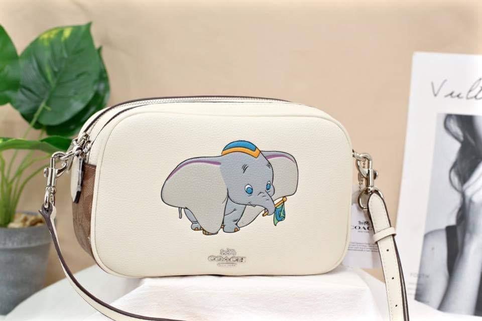 coach white sling bag