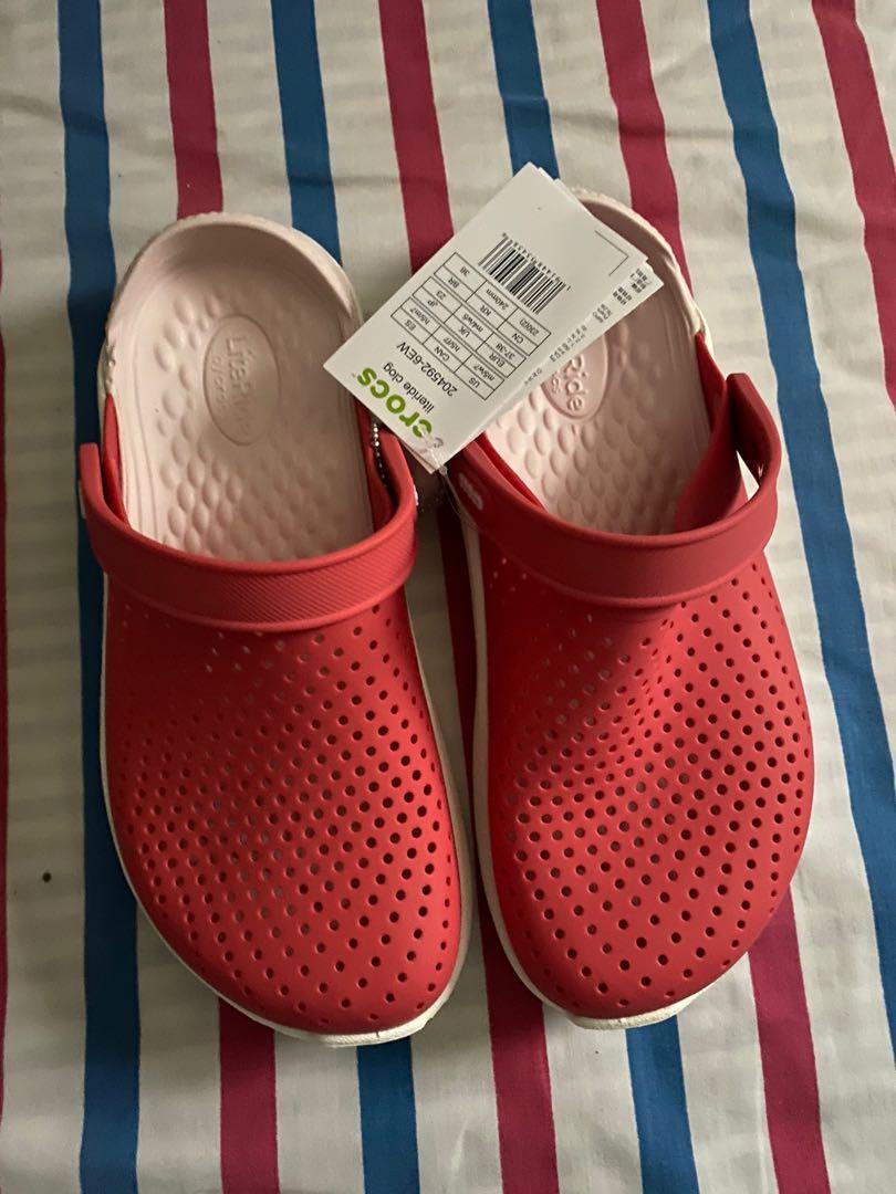 ORIGINAL CROCS LITERIDE SIZE 7, Women's Fashion, Footwear, Slippers and  slides on Carousell