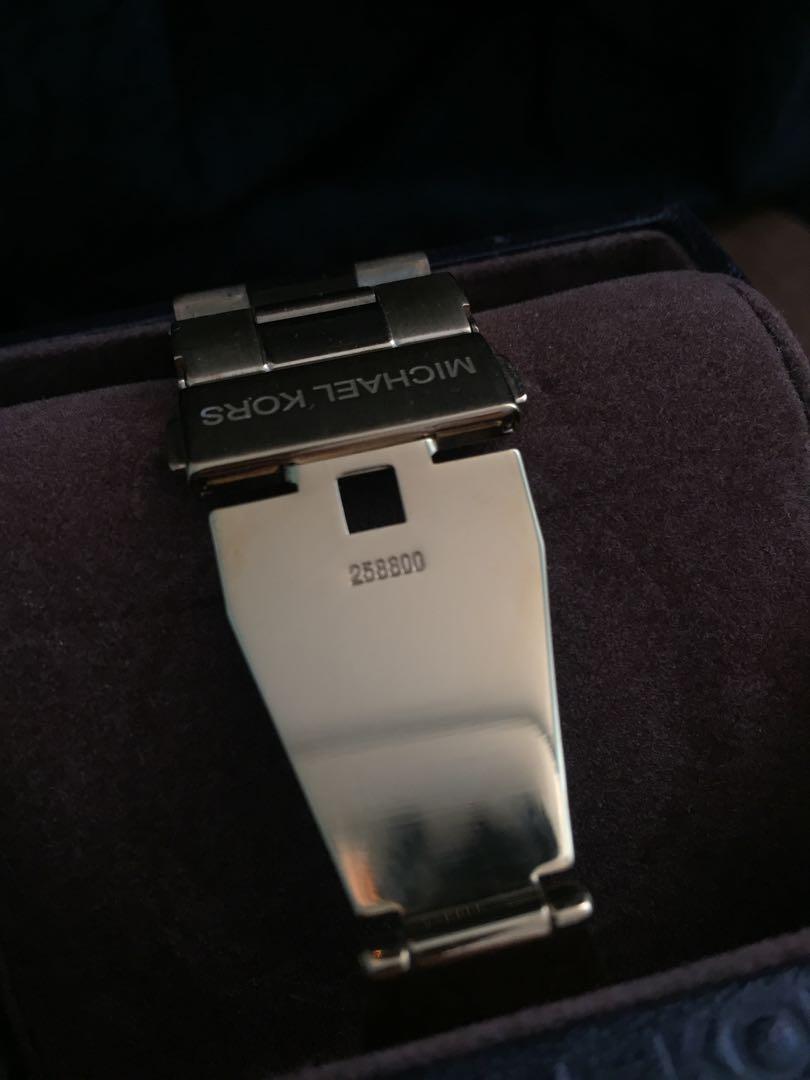 mk watch 258800