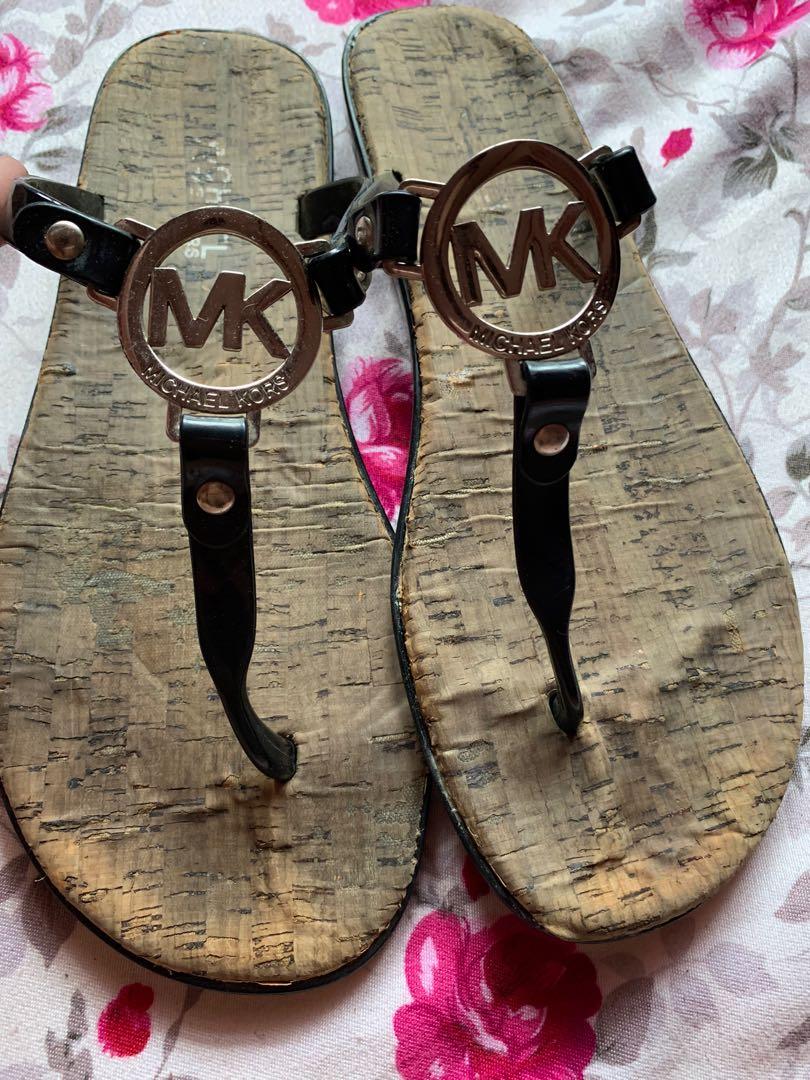 Mk jelly deals thong sandals