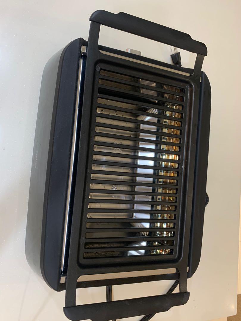 Philips Smokeless Indoor Grill (Category: Cookware & Accessories) located in Makati City. Submitted by thrifttinstyle (Listing ID 1020237088, Image 2). Description: Only used once 110v.