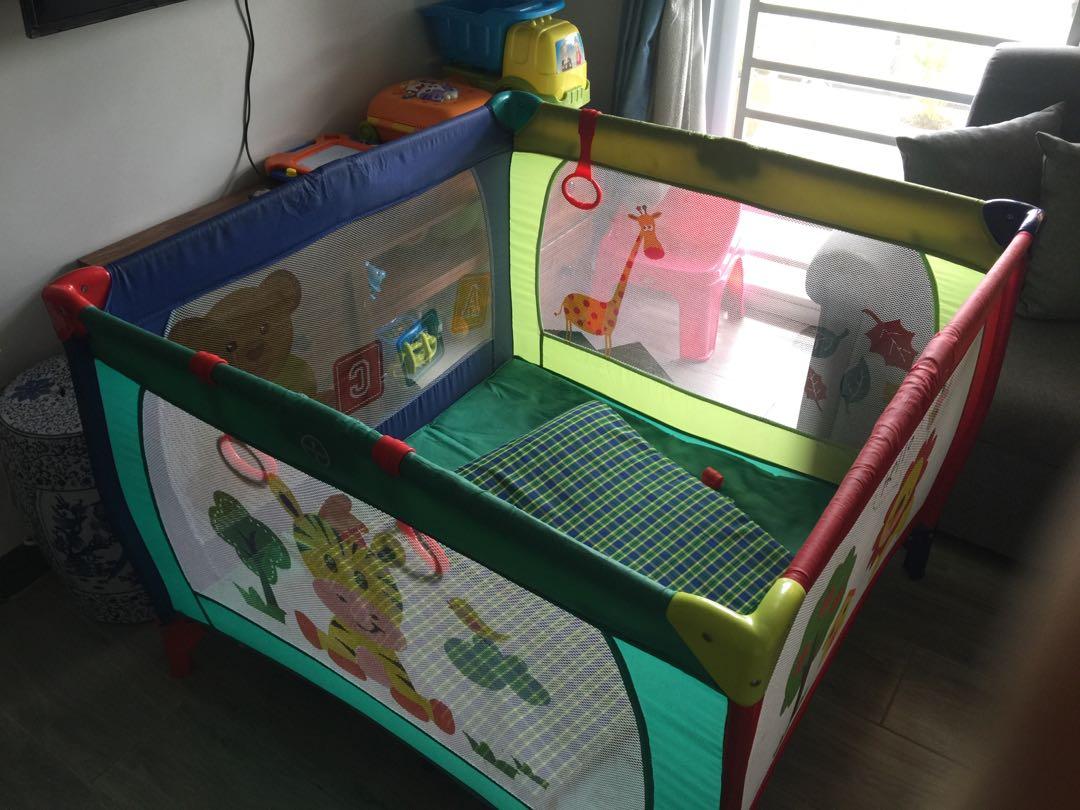 babyhug playpen