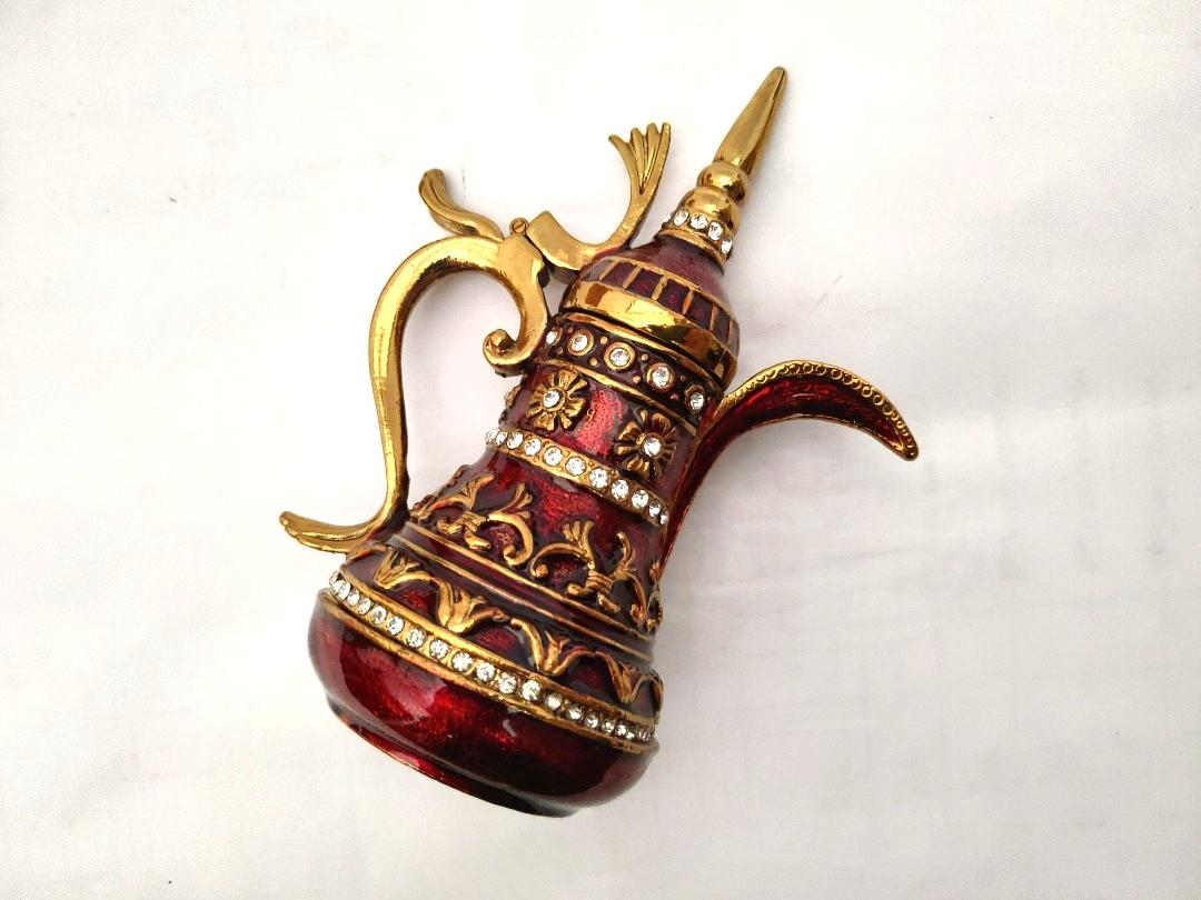 Antique Brass Oil/Genie Lamp, Hobbies & Toys, Collectibles & Memorabilia,  Vintage Collectibles on Carousell