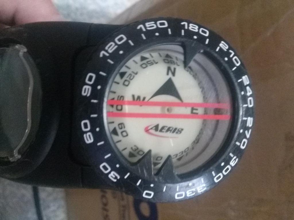 Scuba Dive computer Aerris Atmos 2 console with spg and compass +builtin dive tool, Sports