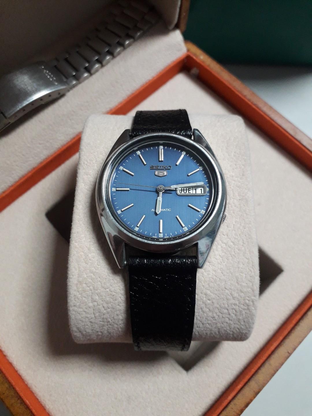 Seiko 5 7S26-3040 Dress Watch, Men's Fashion, Watches & Accessories,  Watches on Carousell