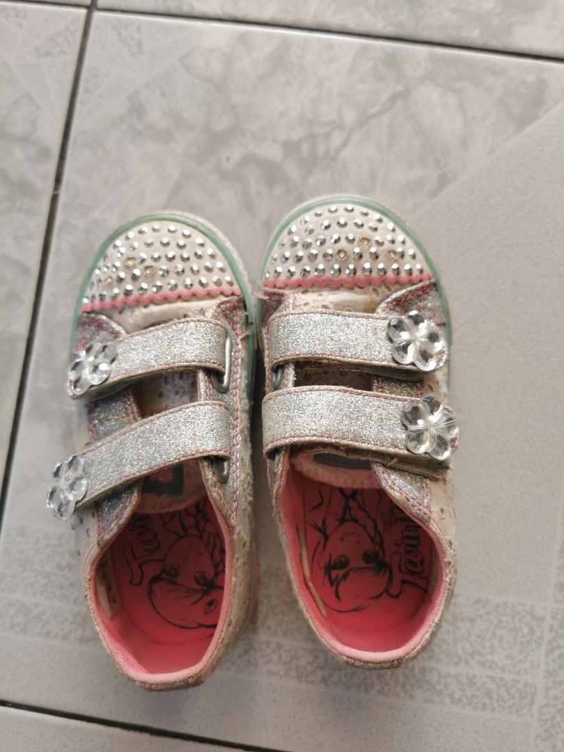 Girls sketchers deals size 10