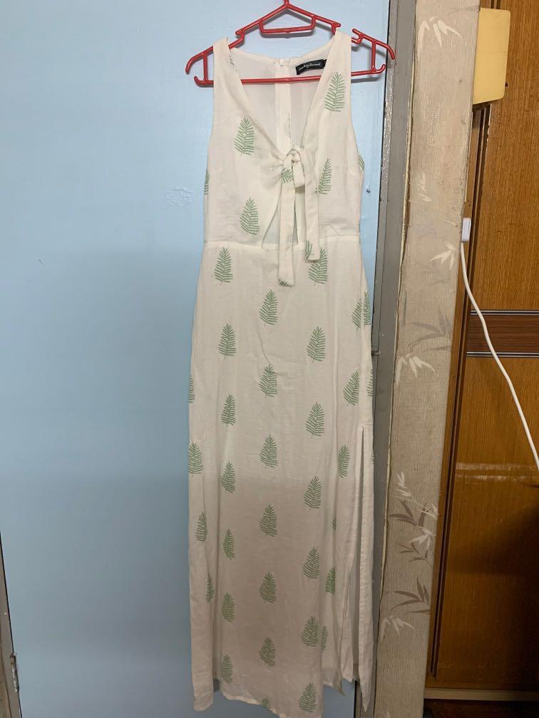 Something Borrowed Long Print Dress With Tag On Women S Fashion