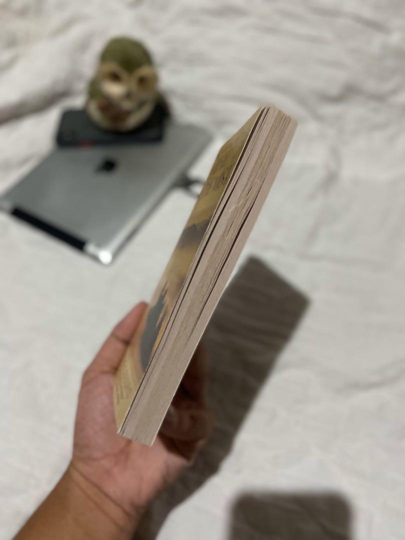 The Alchemist | Paulo Coelho (Category: Storybooks) located in Paranaque City. Submitted by patseys (Listing ID 1020092364, Image 3). Description: Almost New 📚 Buyer will shoulder the shipping fee. 🛵 via Grab / Lalamove / JRS or kung ano mang available Meet-up? As much as possible, hindi na muna san a pero if you’re residing in Parañaque, pwede po dito sa Fourth Estate Subd. (near BF Homes and Manila Memorial Park).