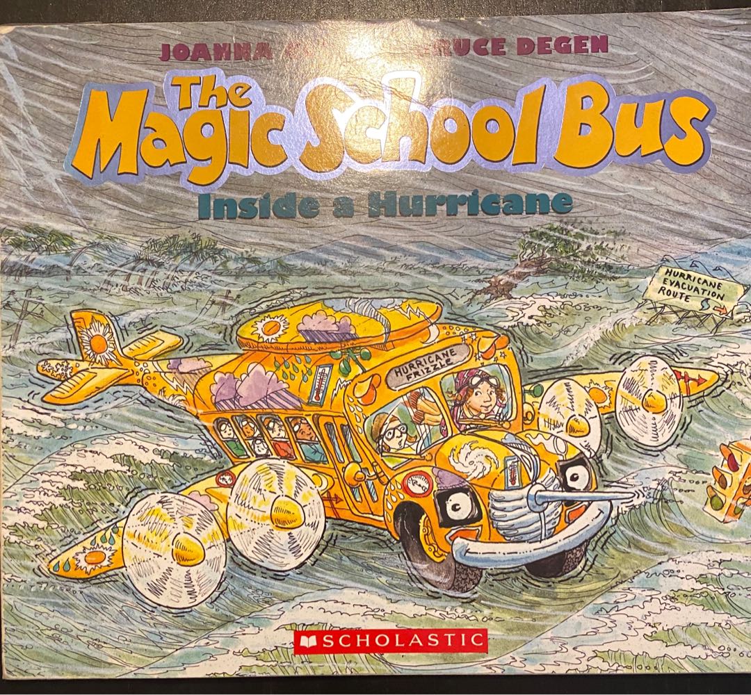 The Magic School Bus Inside a Hurricane, Books &amp; Stationery, Children's ...