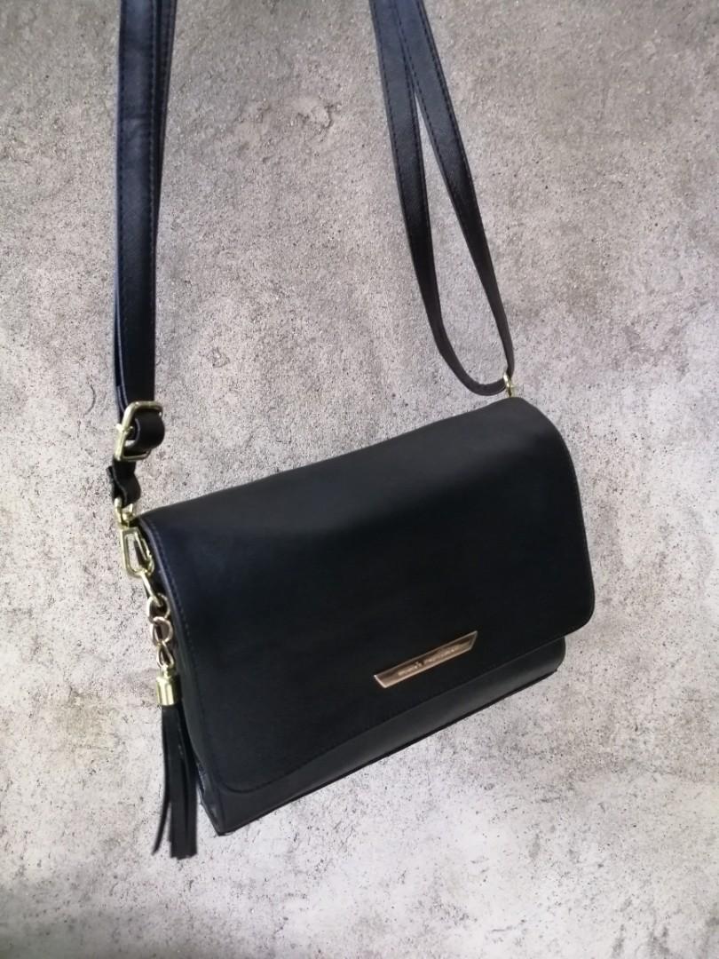 professional sling bag