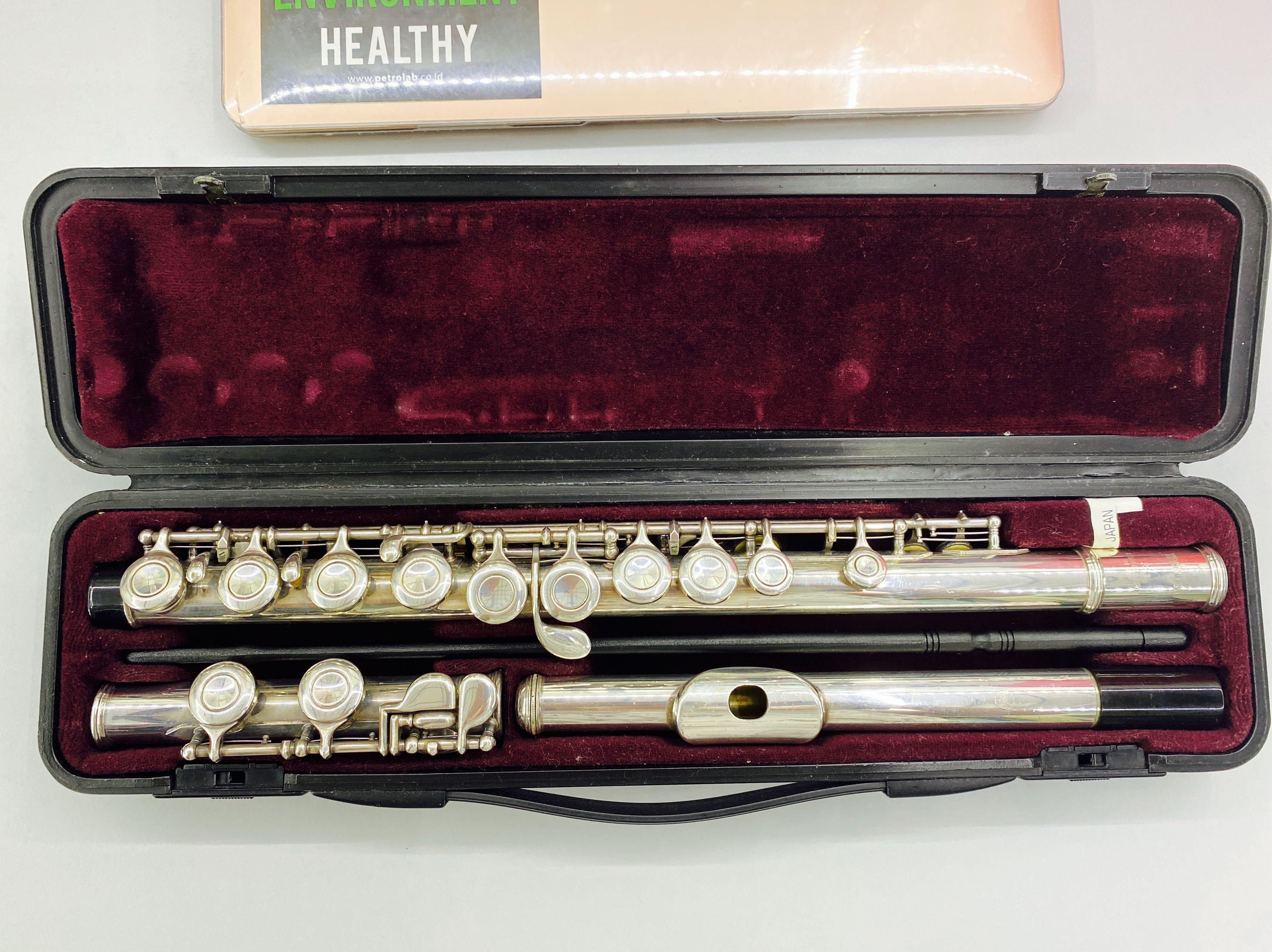 Yamaha Flute 221, Hobbies & Toys, Music & Media, Musical