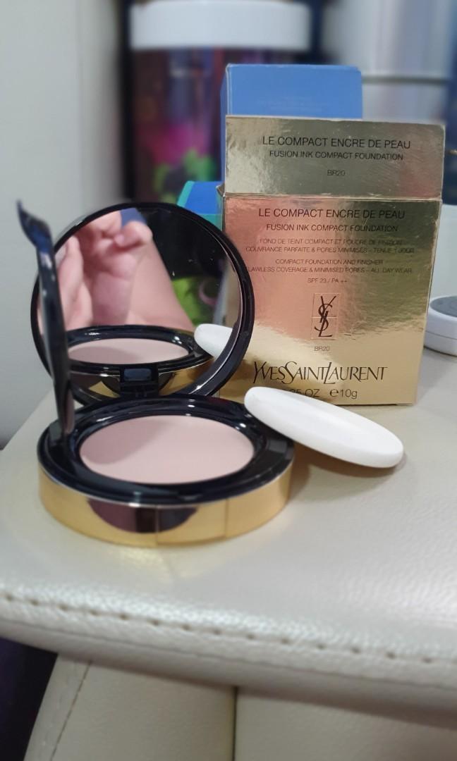 fusion ink compact foundation