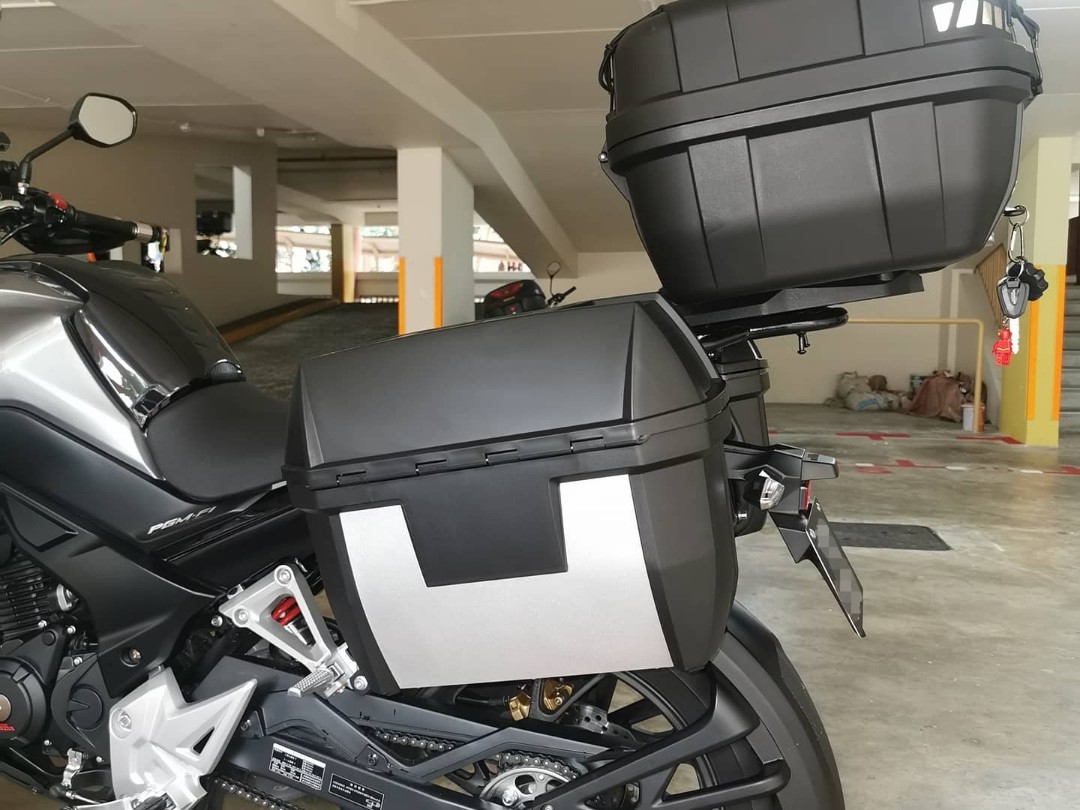 Tourism 28L Side Case with Rack, Motorcycles, Motorcycle Accessories on ...