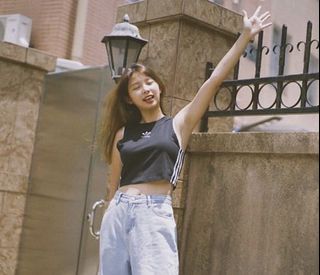 （分類：）位於 。 由 dontwastetimea 提交（商品編號 1020494041，圖片 1）。簡介： 。