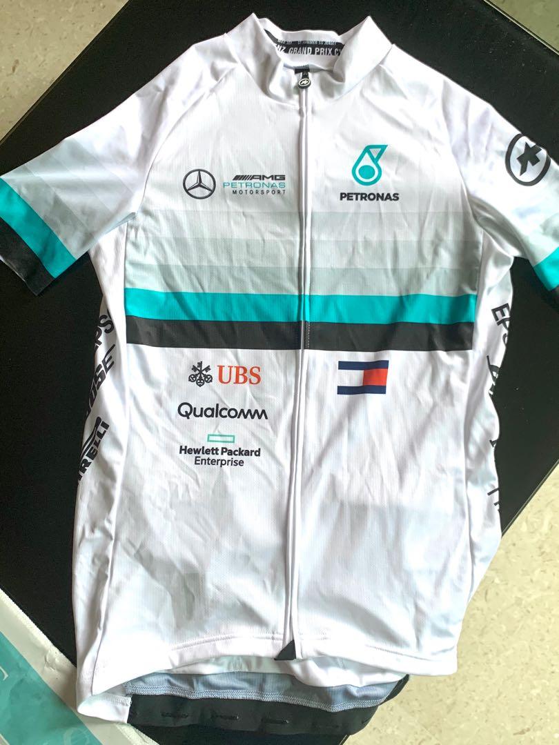 assos petronas