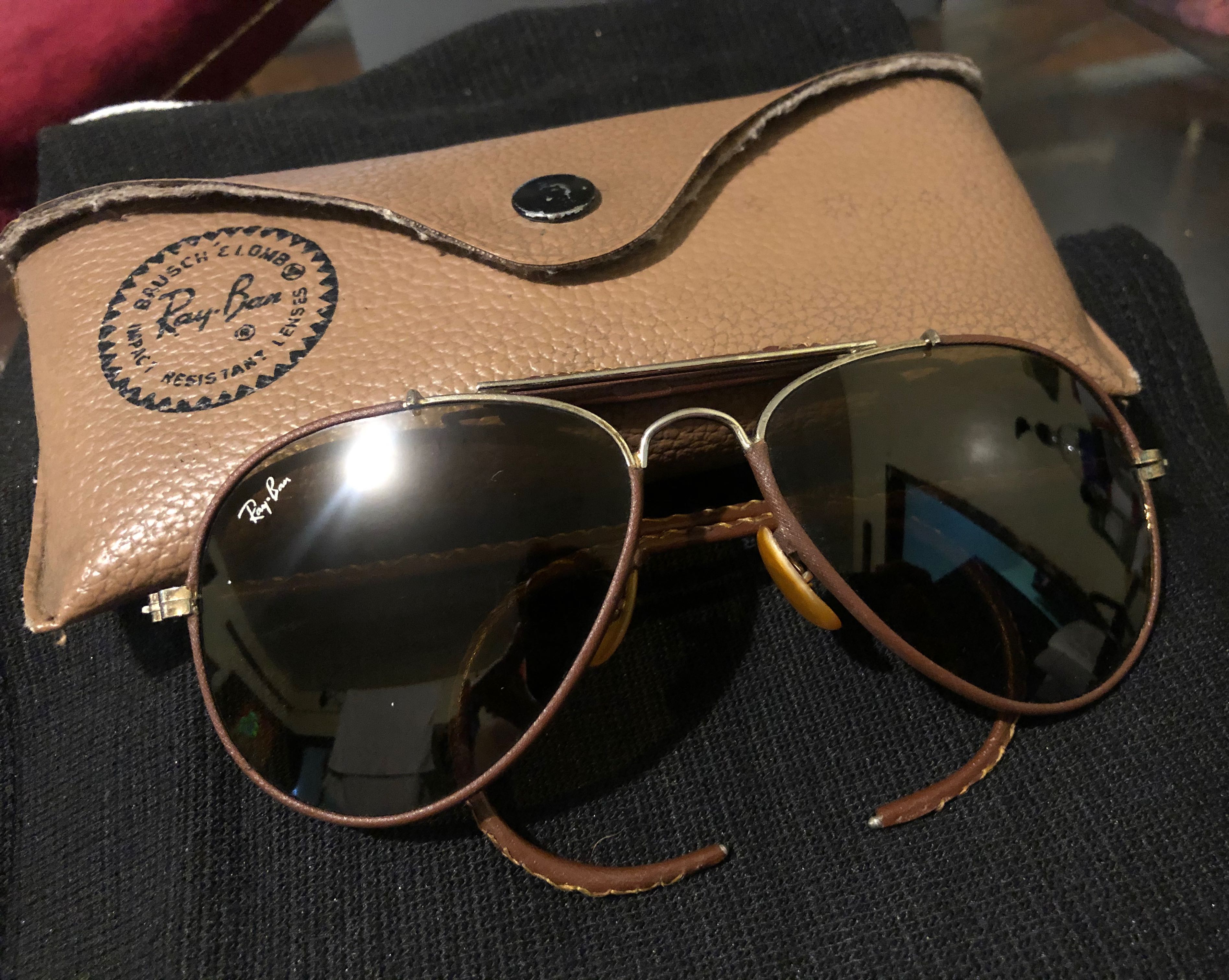 Auth💯 Rare Vintage Ray-Ban B&L Aviator Leather sunglasses 58mm, Luxury,  Sneakers & Footwear on Carousell
