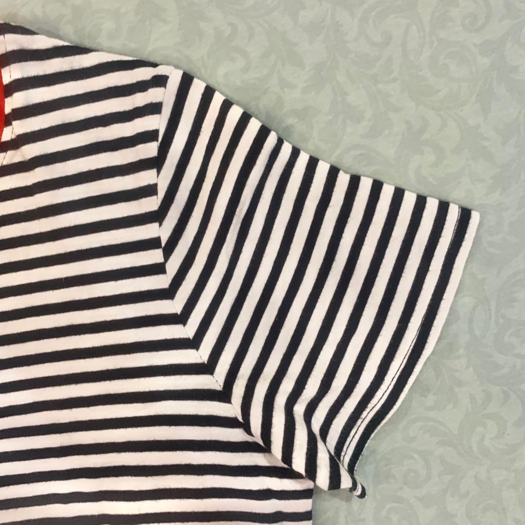 Bershka stripes top (Category: Sleeveless) located in Cebu City. Submitted by cebu_based (Listing ID 1020417586, Image 3). Description: .