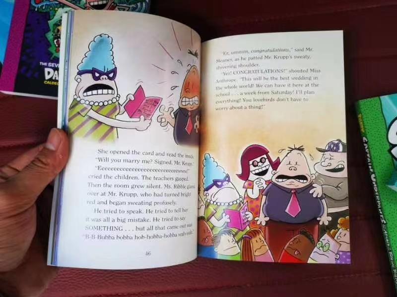 Captain Underpants in full color(8 books), Books & Stationery, Children