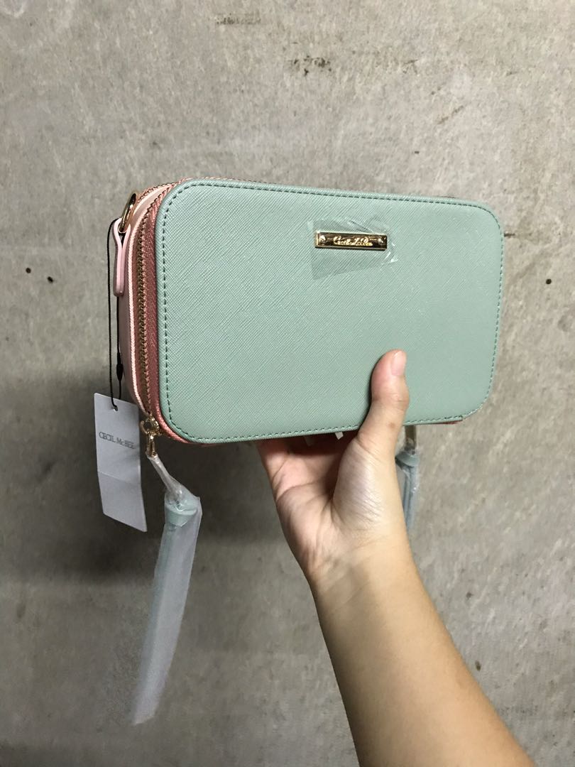 Bnew Cecil Mcbee Box Square Type Sling Bag Green Women S Fashion Bags Wallets Cross Body Bags On Carousell