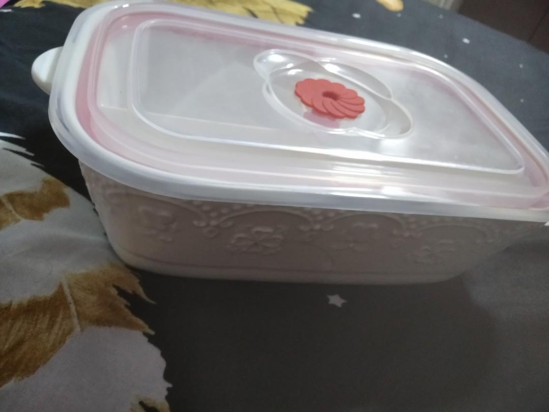 Ceramic storage box, Furniture & Home Living, Kitchenware & Tableware