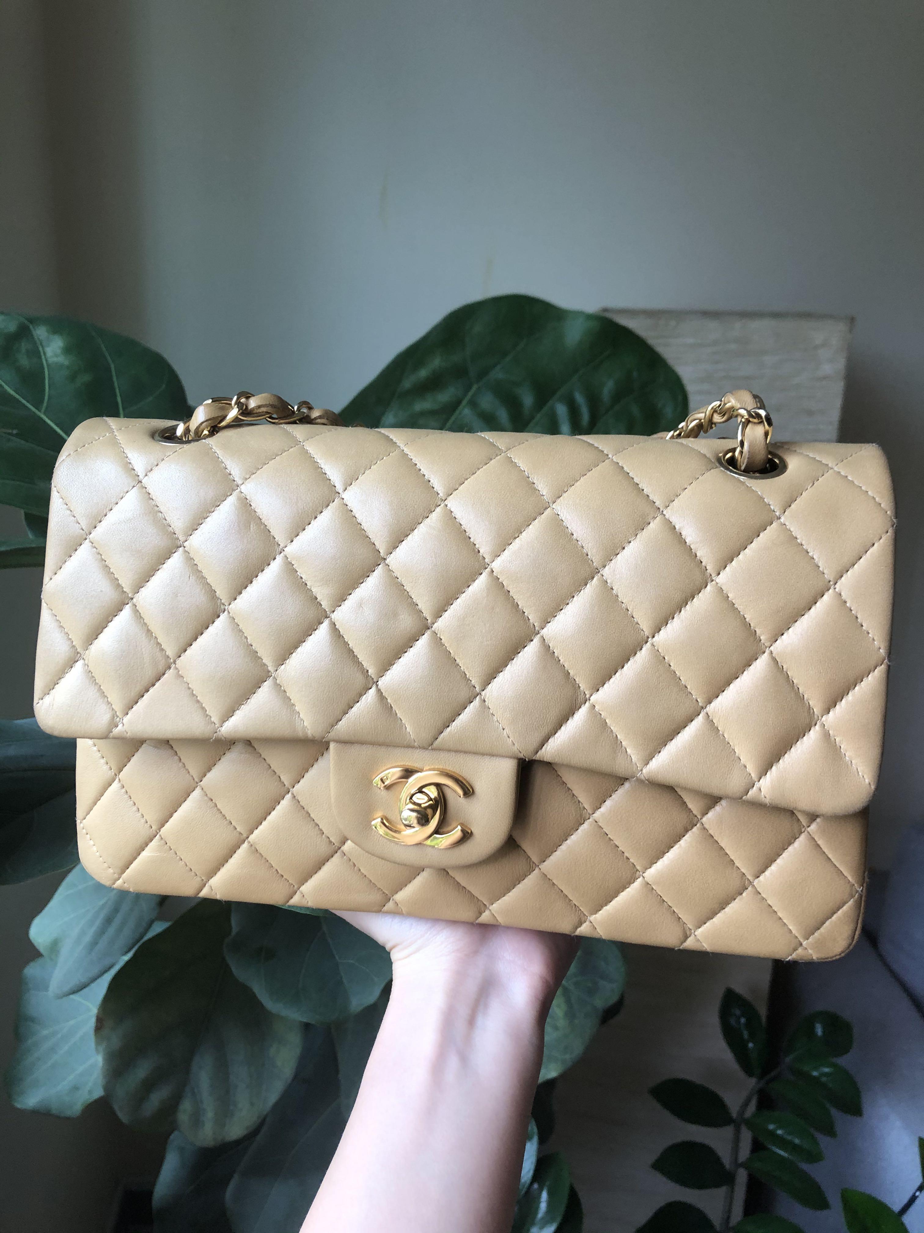 Chanel Vintage Beige Clair Lambskin Classic Medium Double Flap Bag 200   Designer Exchange Ltd