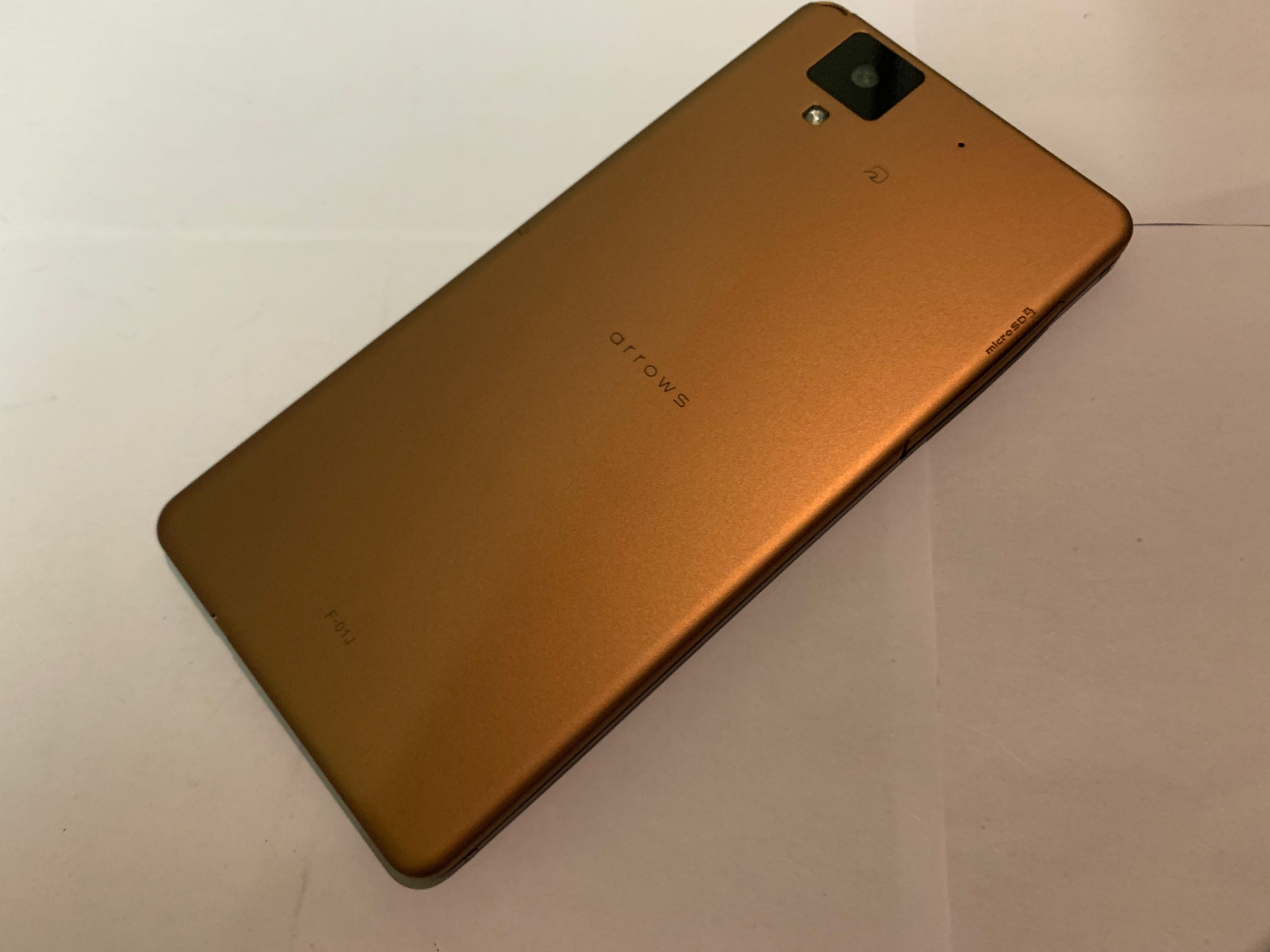 Docomo Fujitsu F 01j 日本製f01j Sim Free 金色2手90 New 操作正常 電子產品 手提電話 Carousell