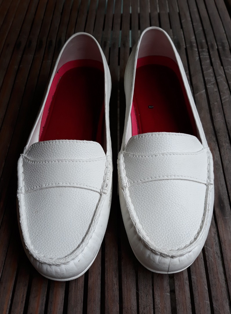 Easysoft white flat shoes, Women's 