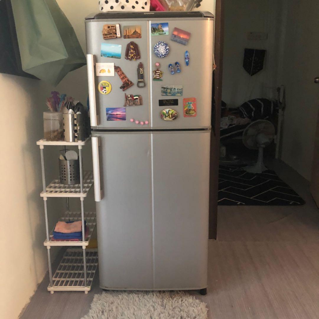 Fridge 2 Pintu Kitchen Appliances On Carousell