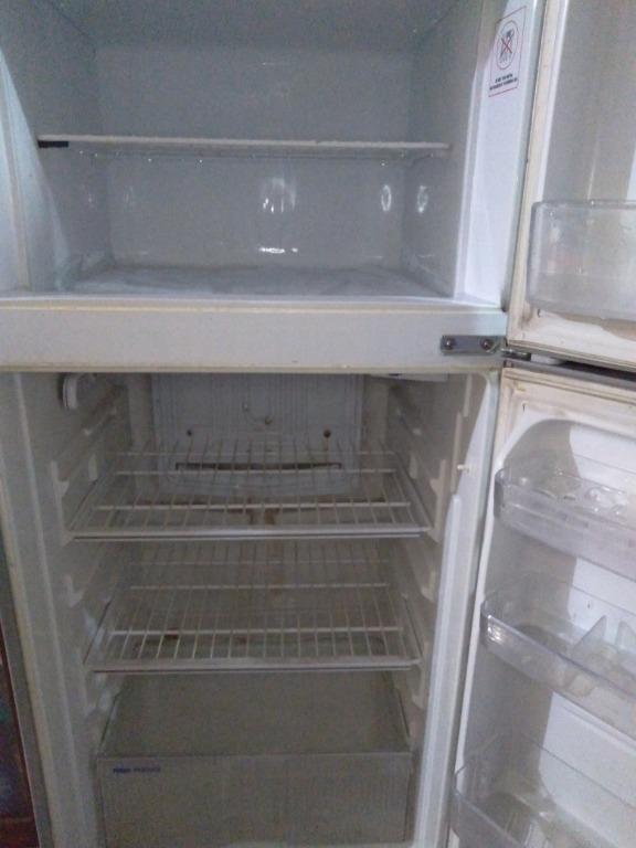 GE GMV100BAYRAG Refrigerator TV Home Appliances Kitchen