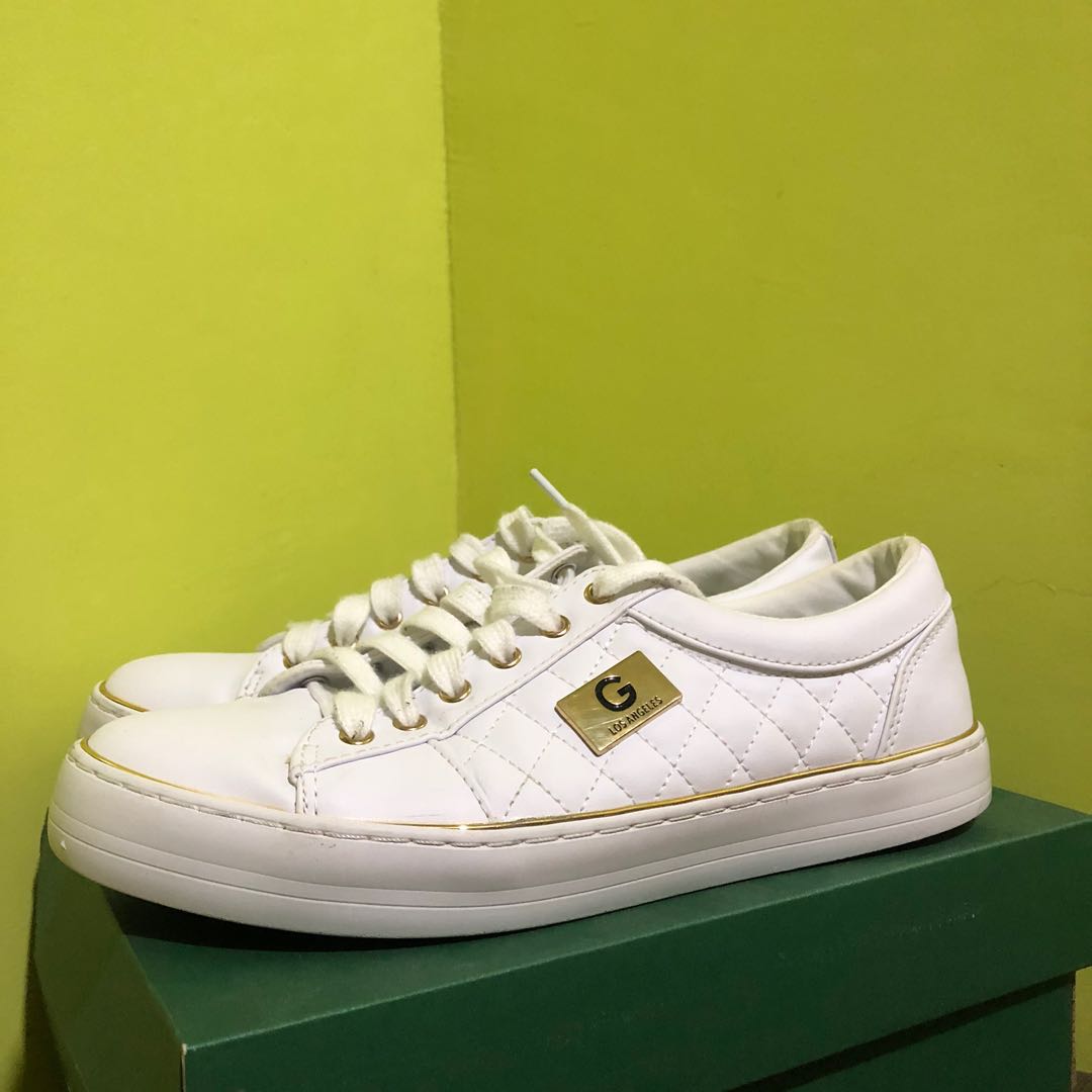 guess brand shoes
